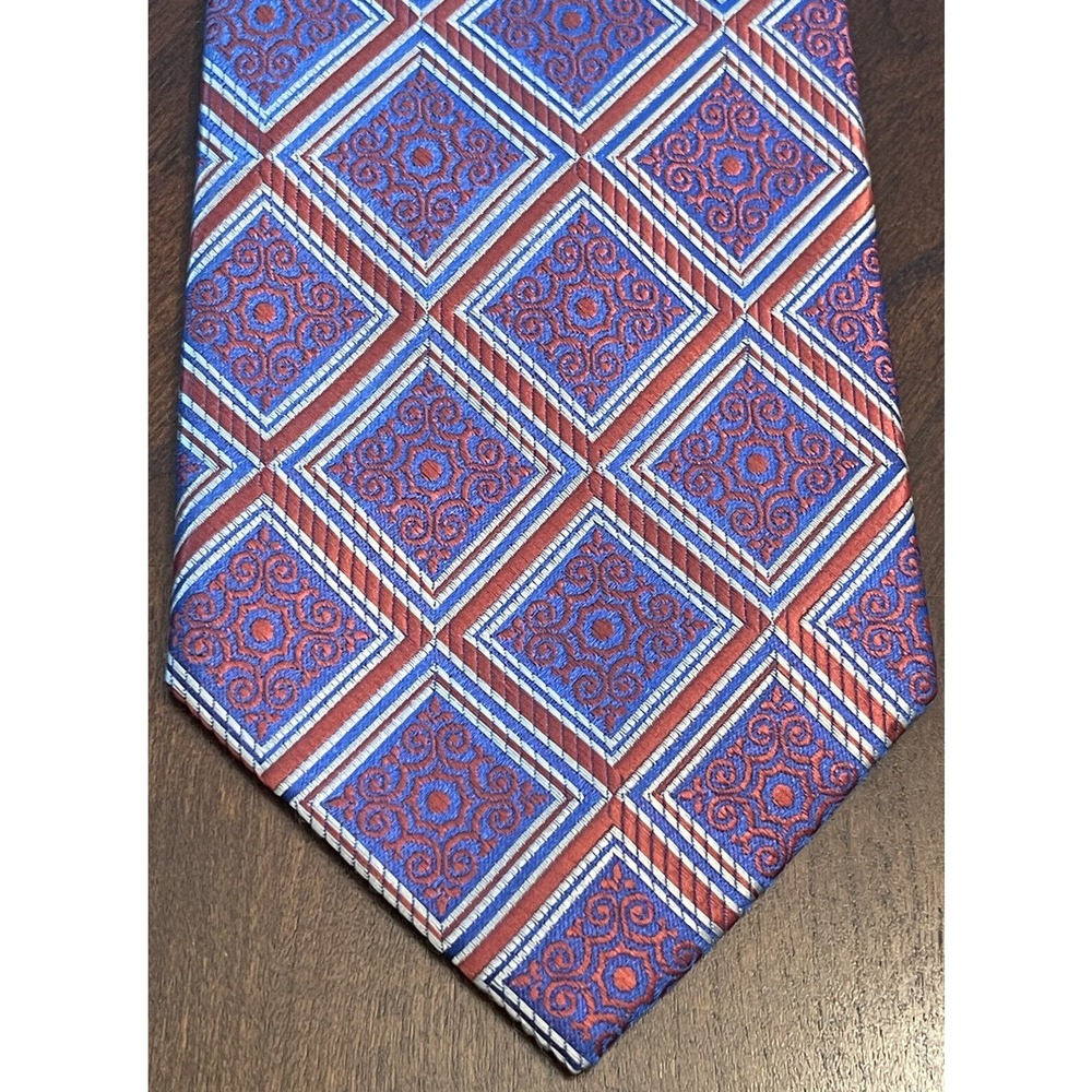 Mario Ferrari Hand Made 100% Polyester Men’s Neck Tie Made In China